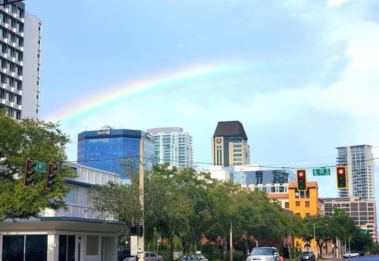 Walk To Everything Downtown Eat - Shop - Play St. Petersburg Ngoại thất bức ảnh